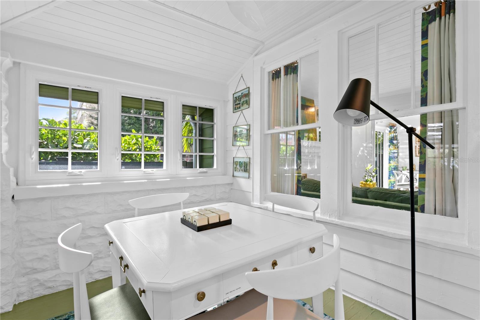 155 5TH AVE N, ST PETERSBURG, FL, 33701