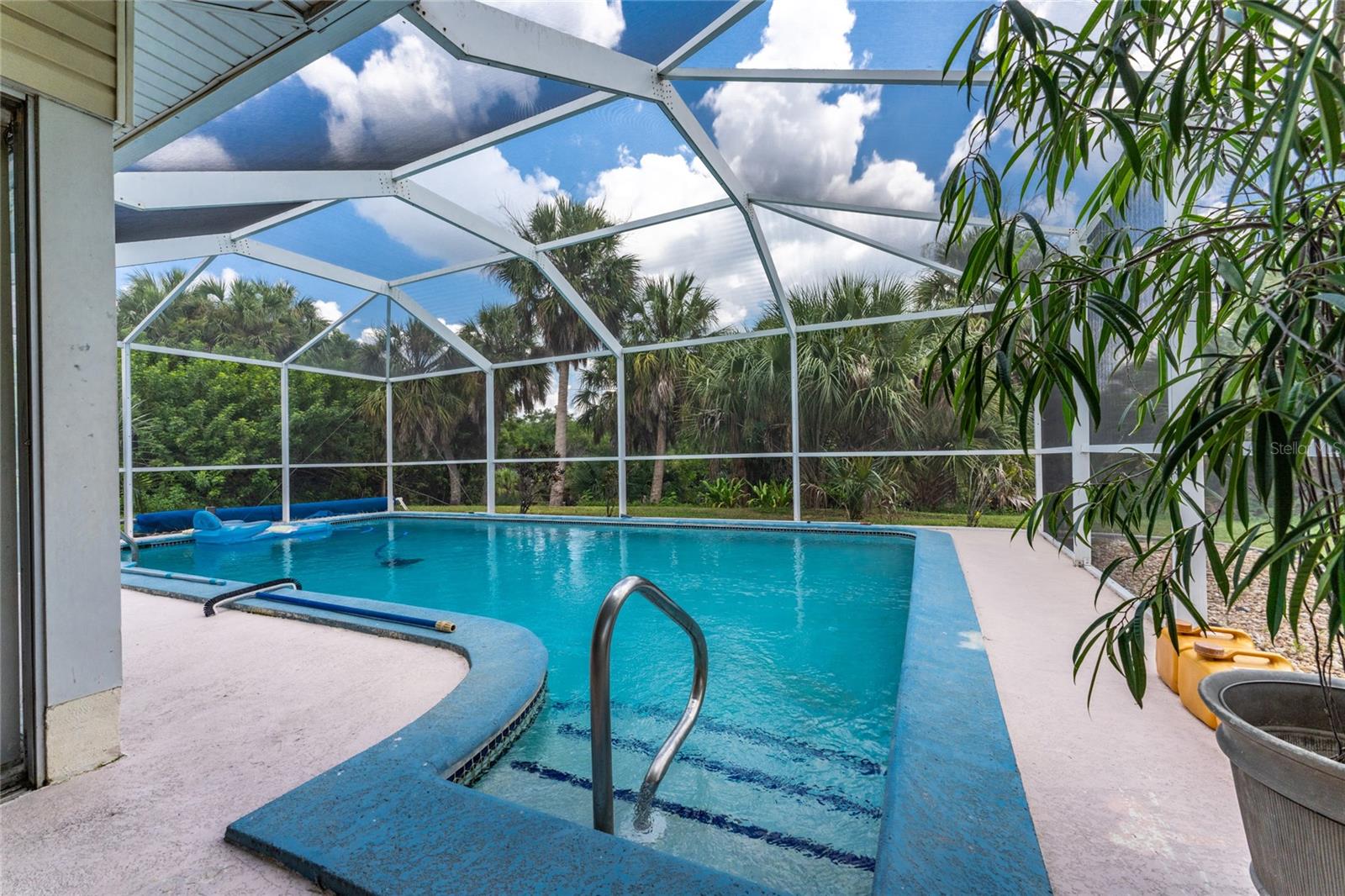 1614 VISCAYA DR, PORT CHARLOTTE, FL, 33952