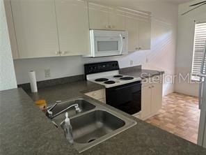 2061 WILLOW HAMMOCK CIR #106, PUNTA GORDA, FL, 33983