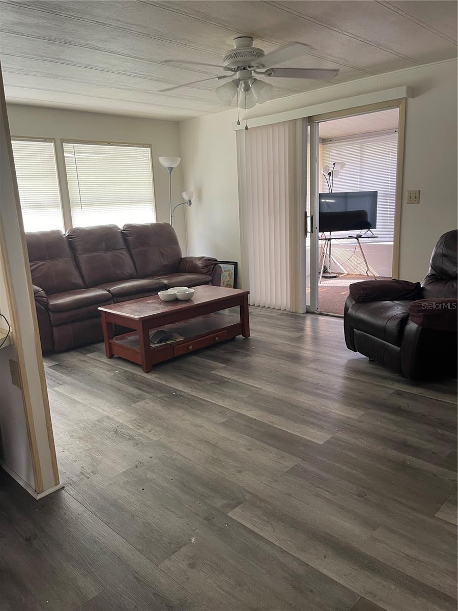 142 BIG OAK LANE, WILDWOOD, FL, 34785