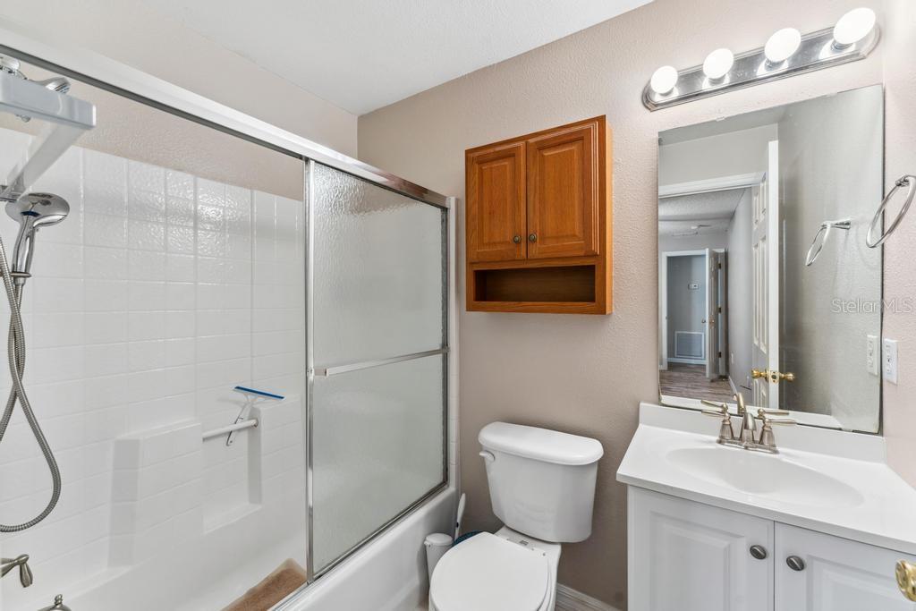 690 CHARLES AVE, ORANGE CITY, FL, 32763