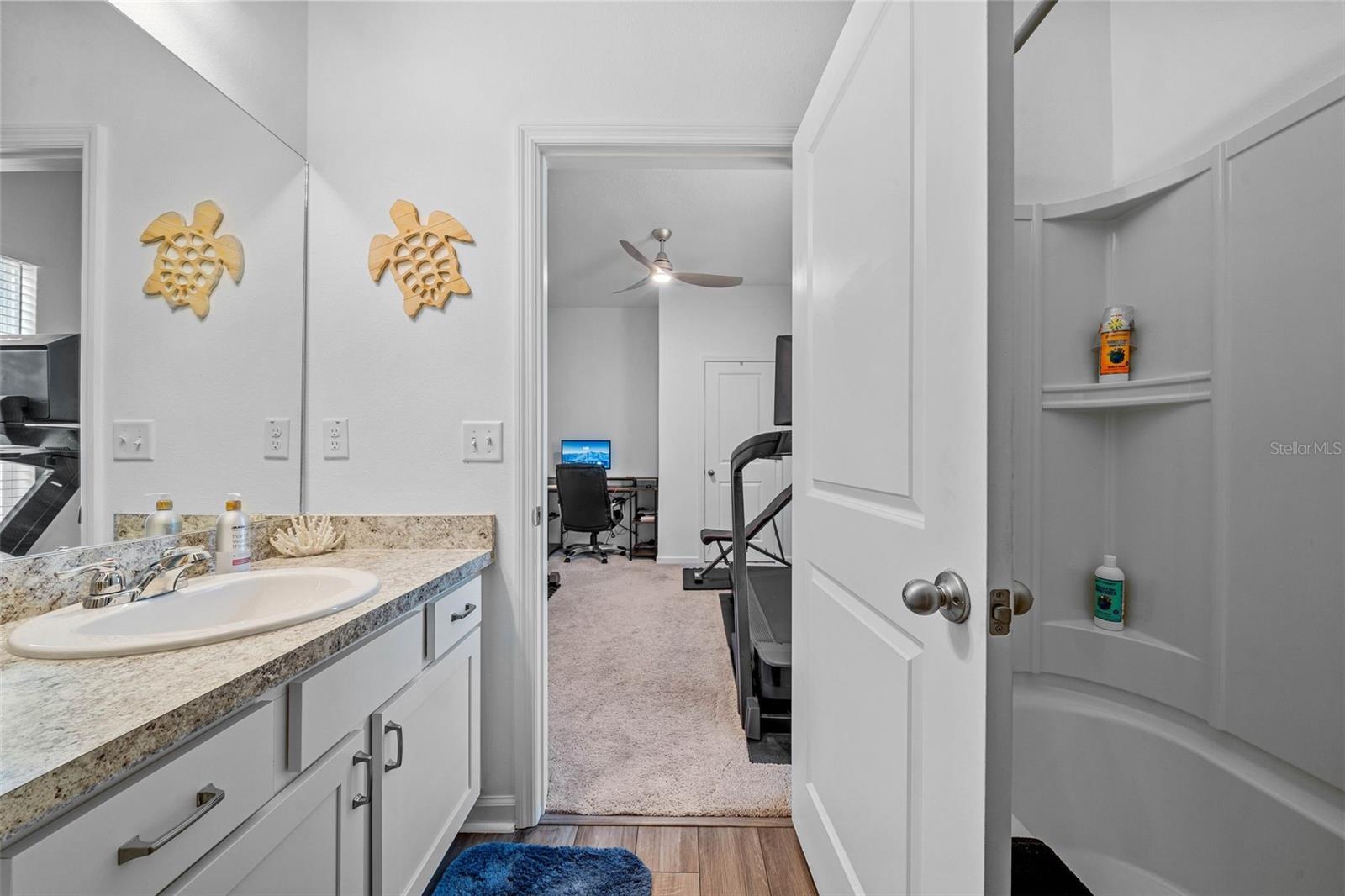 1364 ANCHOR BND, RUSKIN, FL, 33570