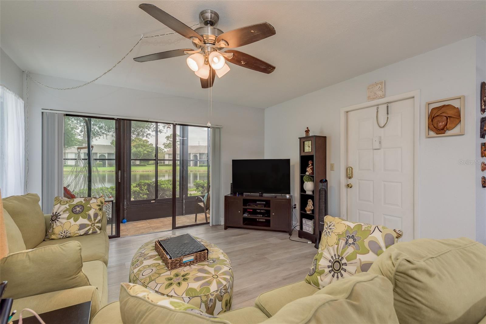 1207 PINE RIDGE CIR W #F1, TARPON SPRINGS, FL, 34688