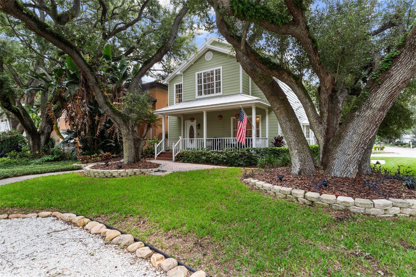 2715 W BAY AVE, TAMPA, FL, 33611