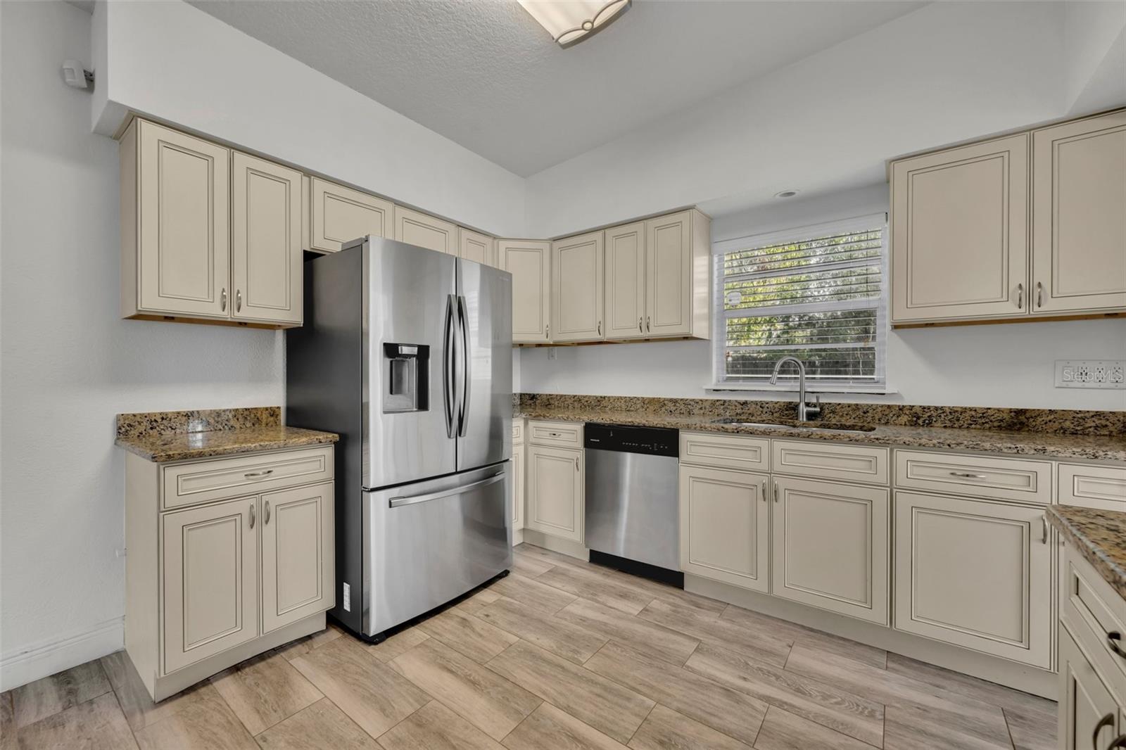 1410 YATES ST, ORLANDO, FL, 32804