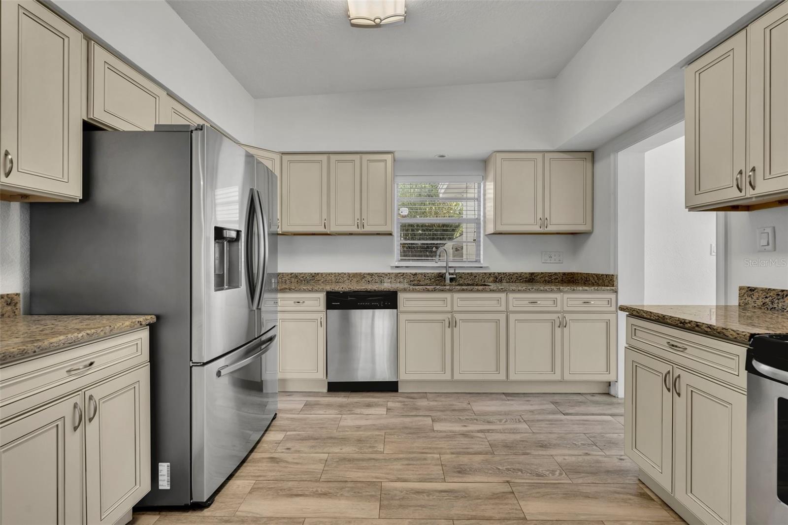 1410 YATES ST, ORLANDO, FL, 32804