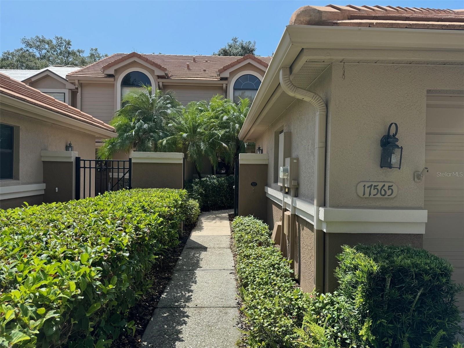 17565 FAIRMEADOW DR, TAMPA, FL, 33647