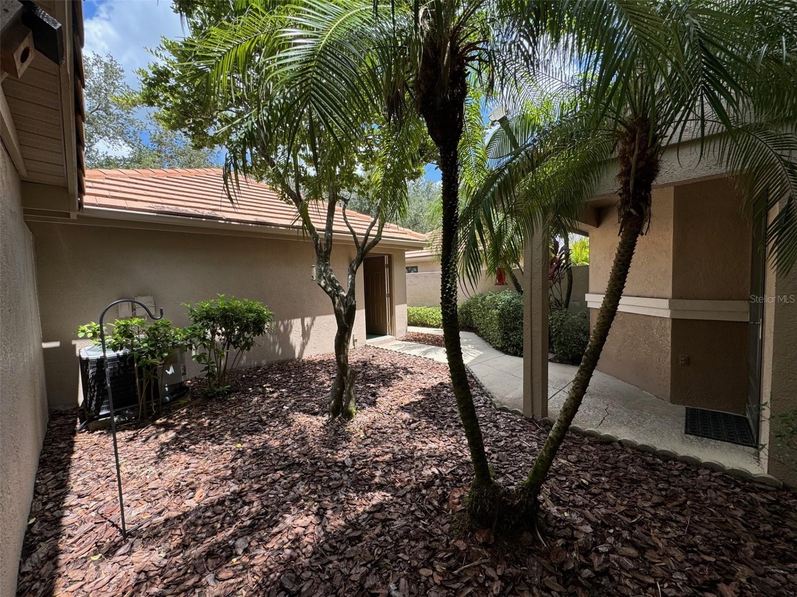 17565 FAIRMEADOW DR, TAMPA, FL, 33647