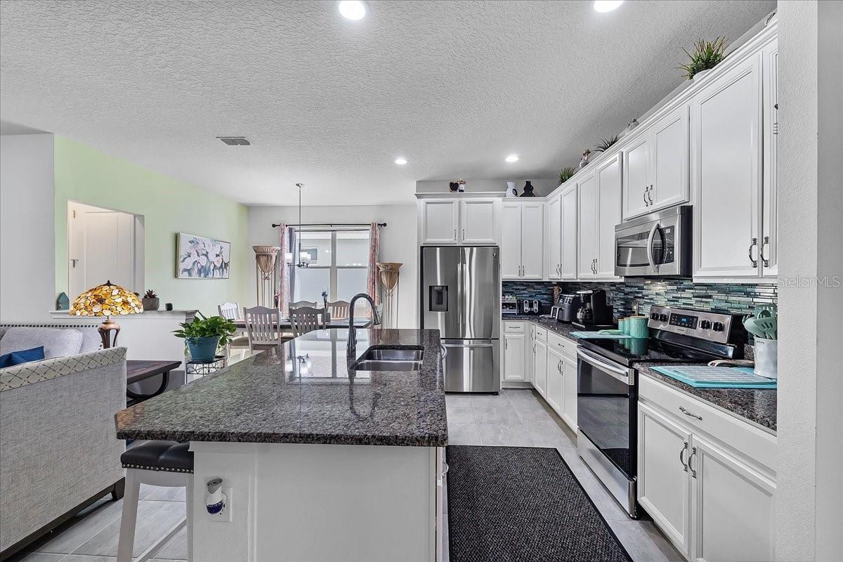 1400 ROSEDALE RD, DAVENPORT, FL, 33837