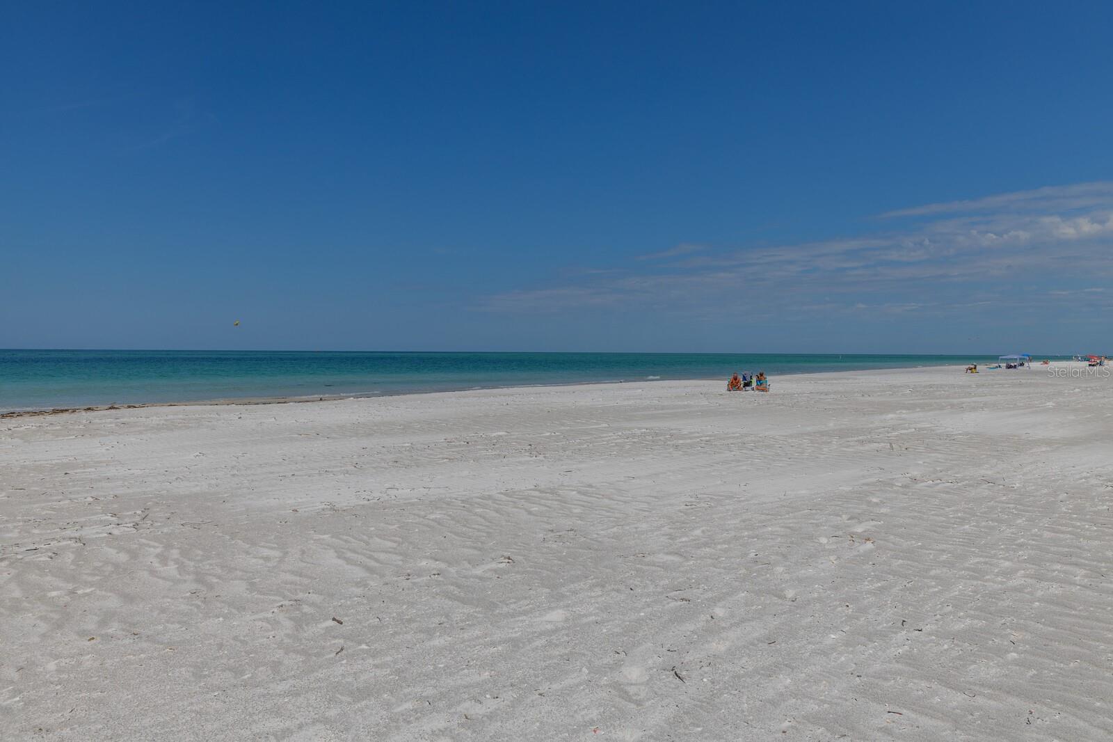 501 RECLINATA DR, LONGBOAT KEY, FL, 34228
