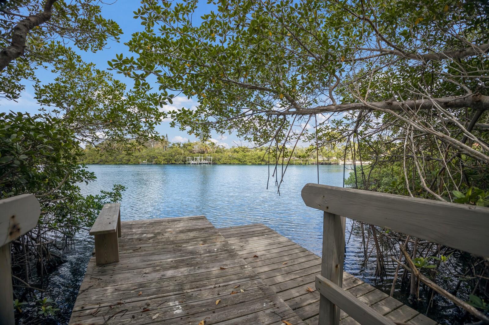 501 RECLINATA DR, LONGBOAT KEY, FL, 34228