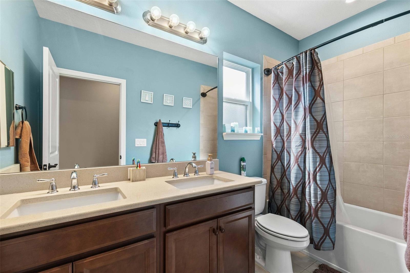 8262 VELDA TRL, SARASOTA, FL, 34241