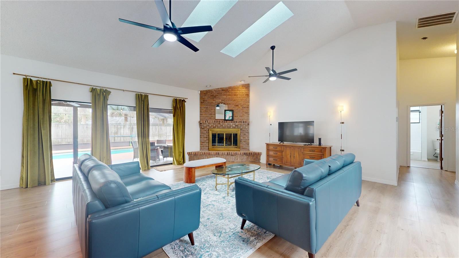 5 CENTER PLACE, PALM COAST, FL, 32137