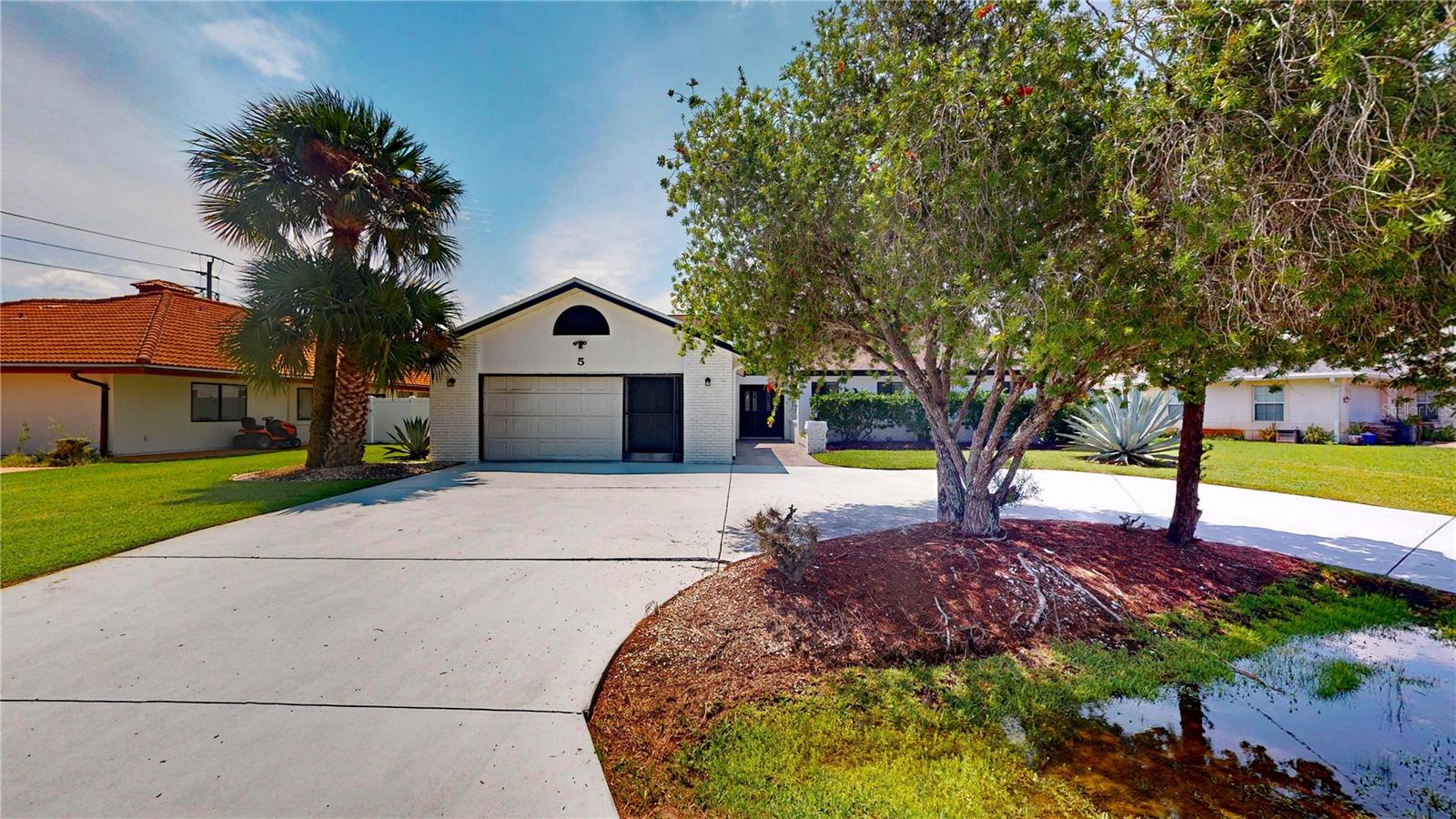 5 CENTER PLACE, PALM COAST, FL, 32137