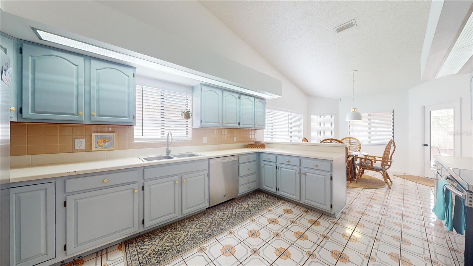 5 CENTER PLACE, PALM COAST, FL, 32137