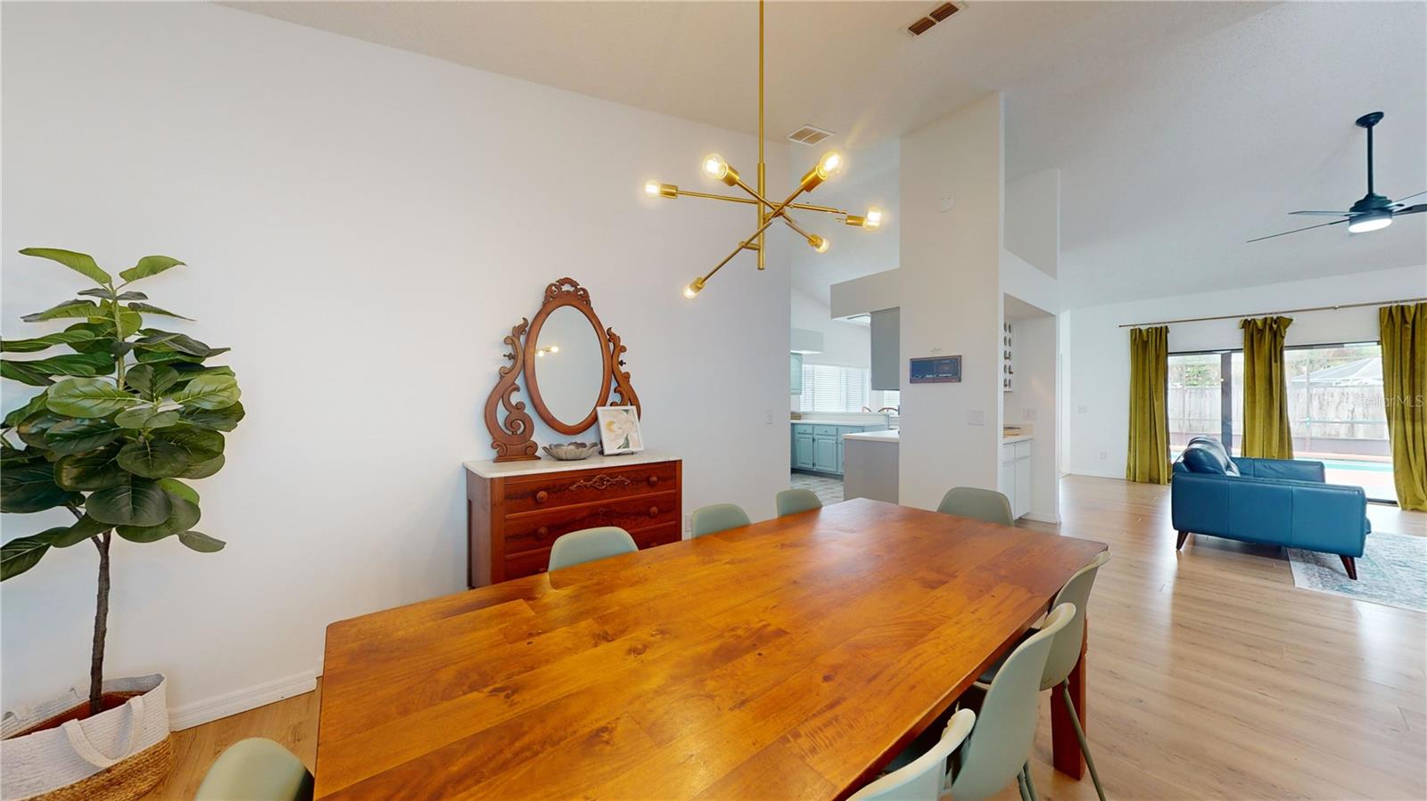 5 CENTER PLACE, PALM COAST, FL, 32137