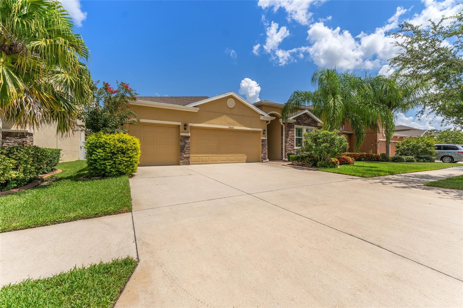 13428 CANOPY CREEK DR, TAMPA, FL, 33625