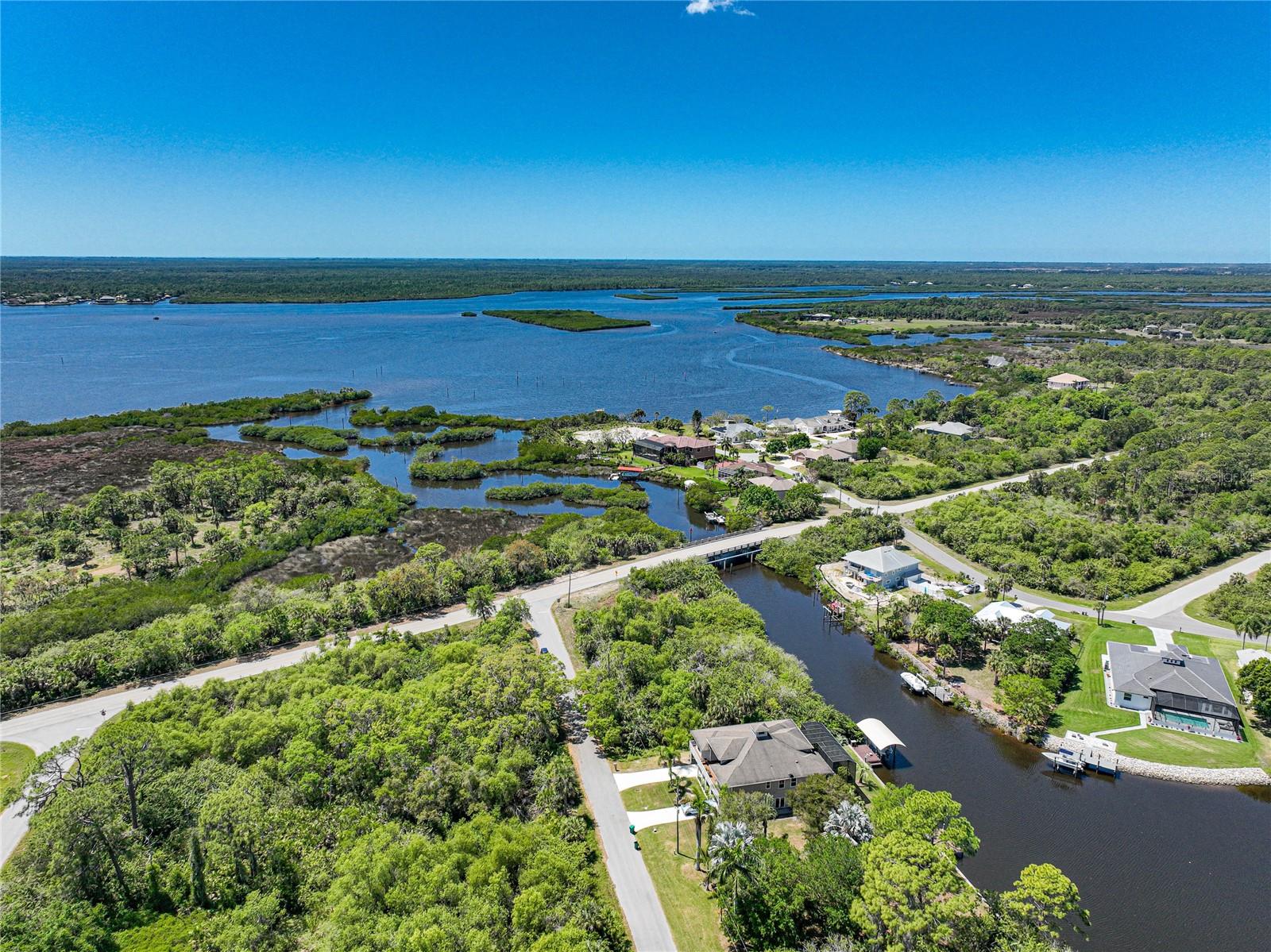 12412 EISENHOWER DR, PORT CHARLOTTE, FL, 33953