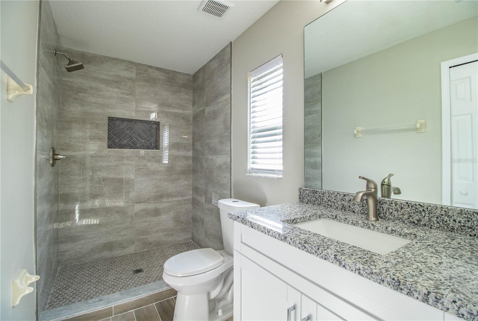 3926 ROLLINGSFORD CIR, LAKELAND, FL, 33810