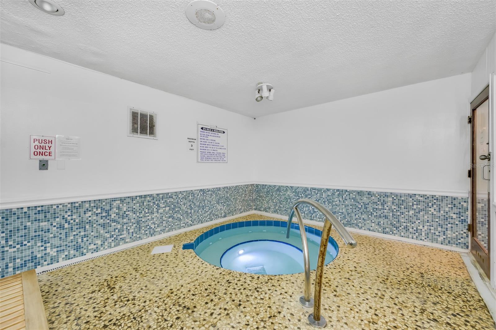253 REX PLACE #B, MADEIRA BEACH, FL, 33708