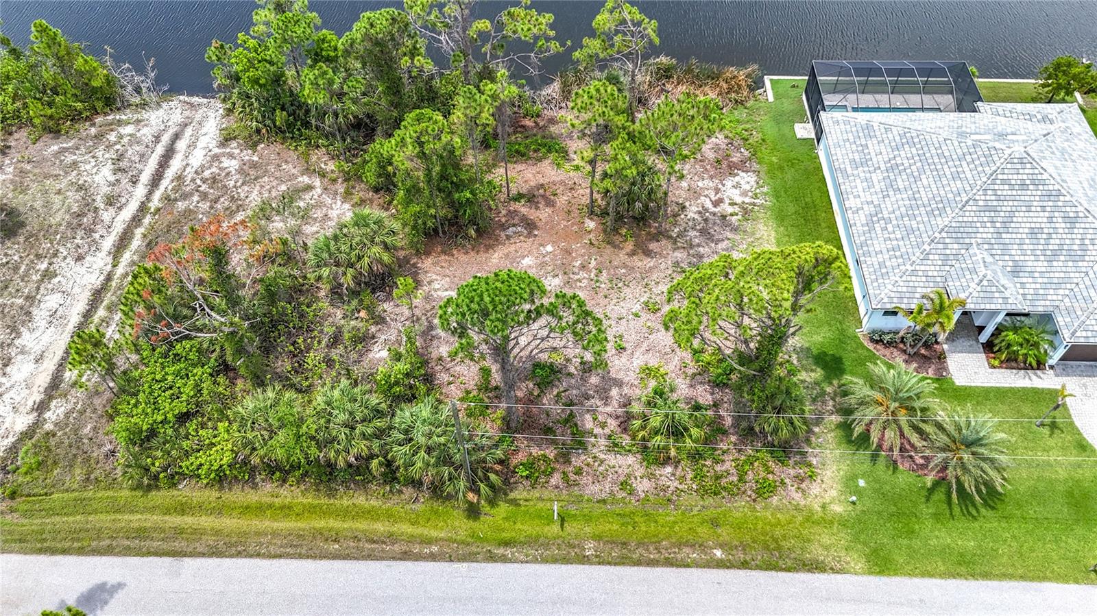 15640 ALDAMA CIR, PORT CHARLOTTE, FL, 33981