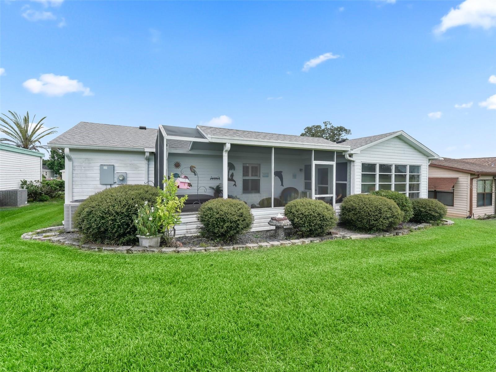 705 HEATHROW AVE, LADY LAKE, FL, 32159