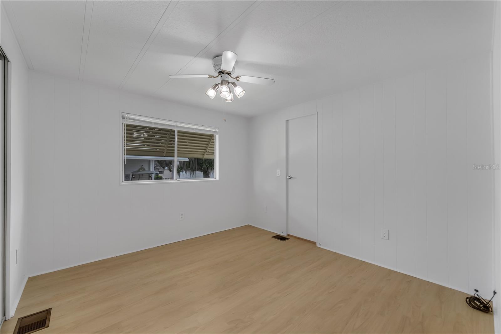 O6231287 Property Photo