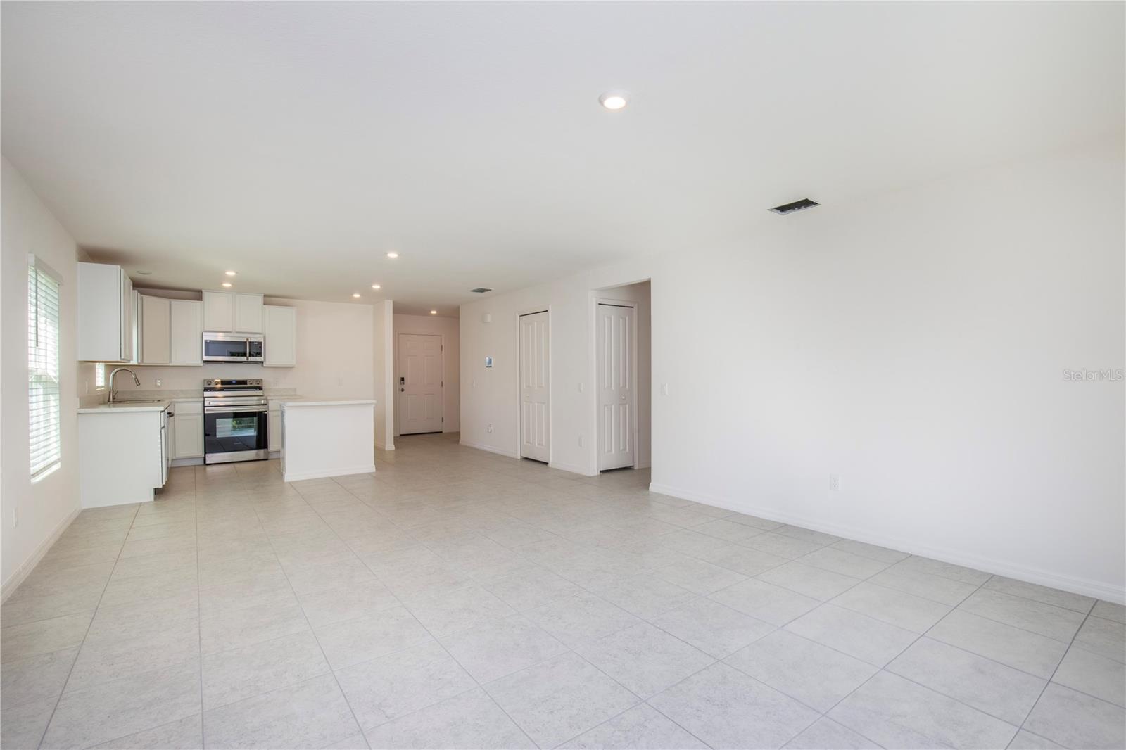 18059 REGAN AVE, PORT CHARLOTTE, FL, 33948