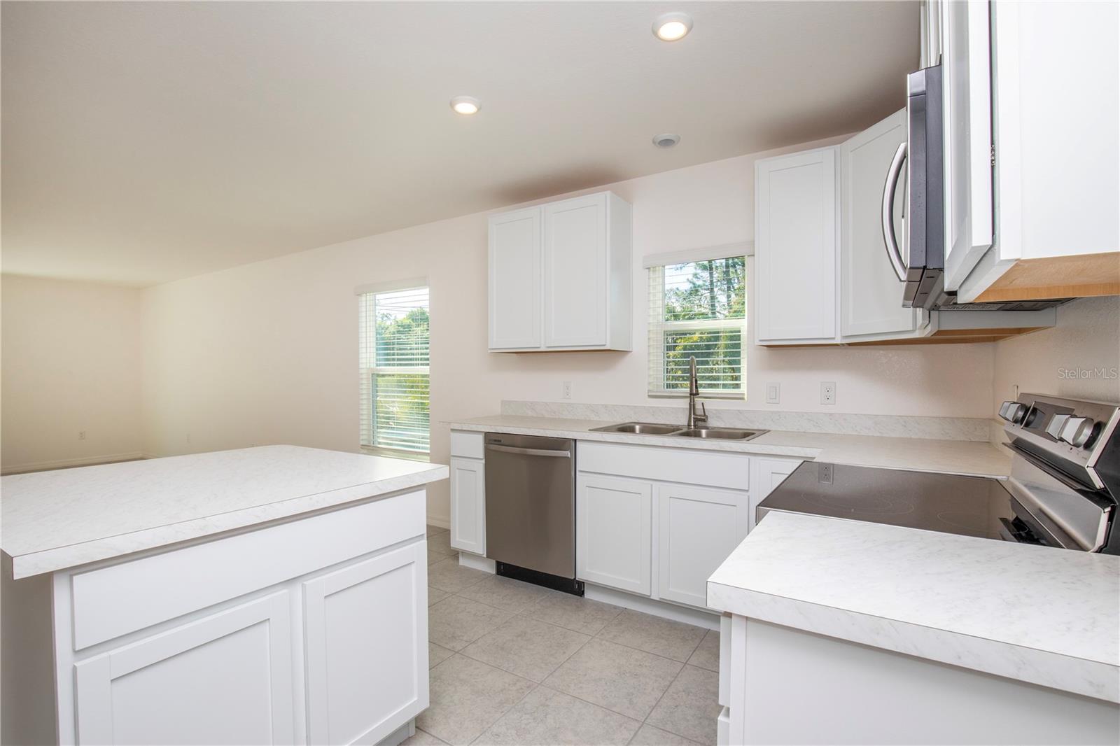 18059 REGAN AVE, PORT CHARLOTTE, FL, 33948