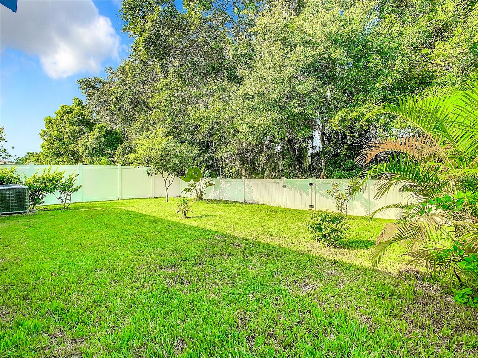 3011 MOULDEN HOLLOW DR, ZEPHYRHILLS, FL, 33540