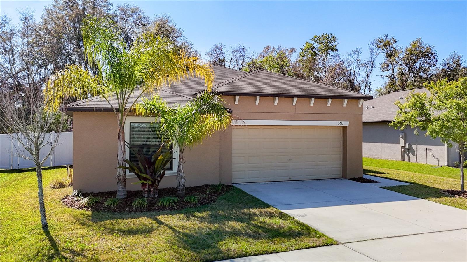 3011 MOULDEN HOLLOW DR, ZEPHYRHILLS, FL, 33540