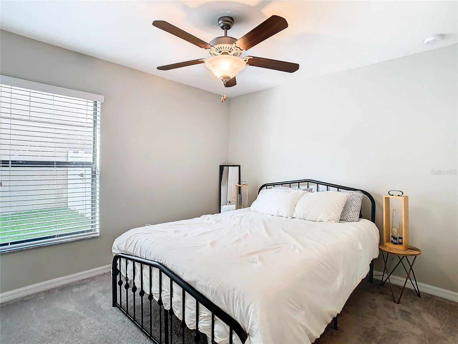 3011 MOULDEN HOLLOW DR, ZEPHYRHILLS, FL, 33540
