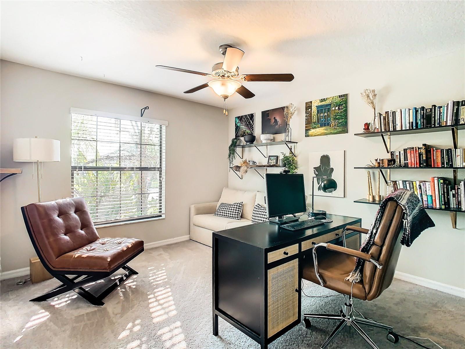 3011 MOULDEN HOLLOW DR, ZEPHYRHILLS, FL, 33540