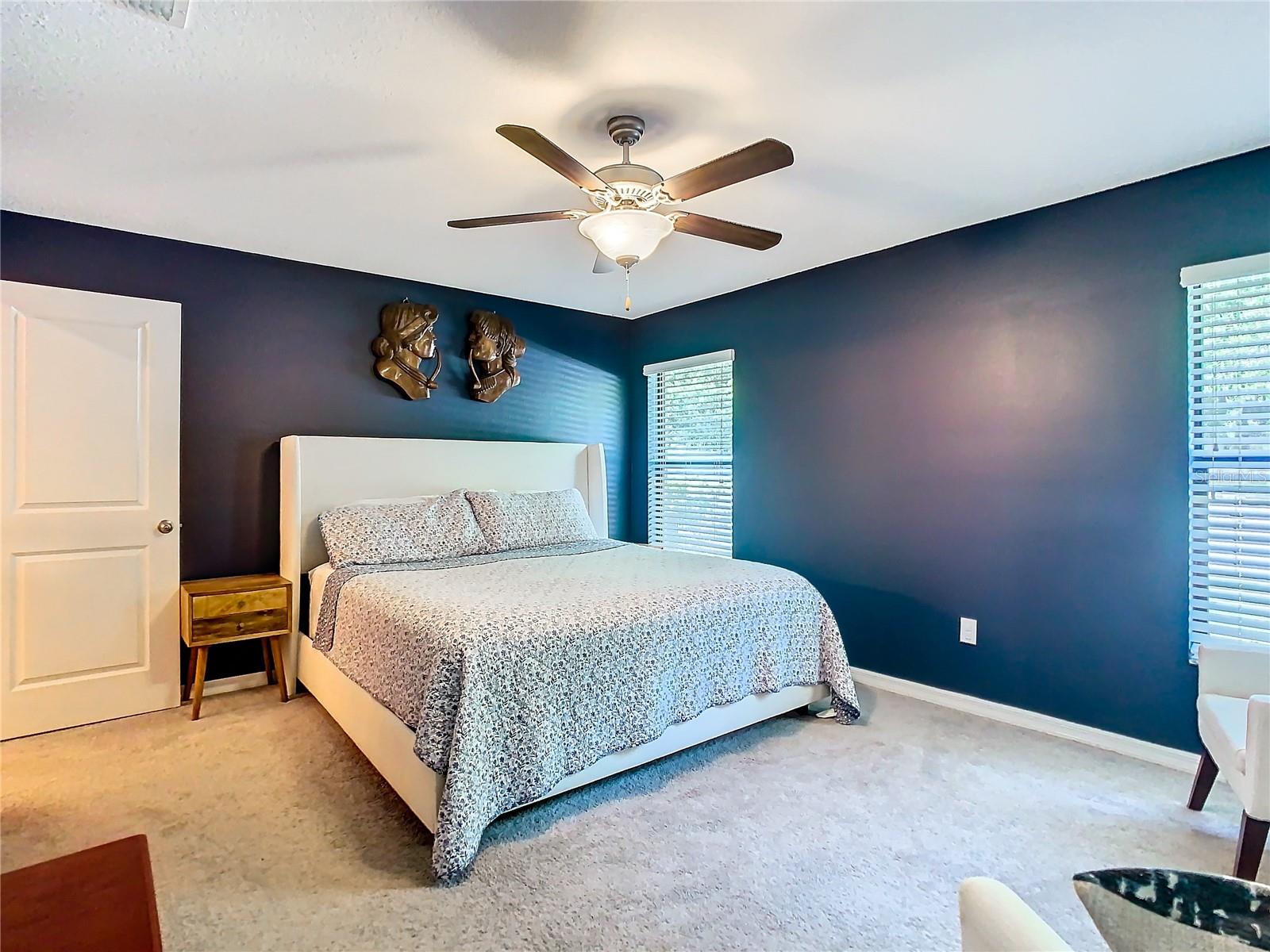 3011 MOULDEN HOLLOW DR, ZEPHYRHILLS, FL, 33540