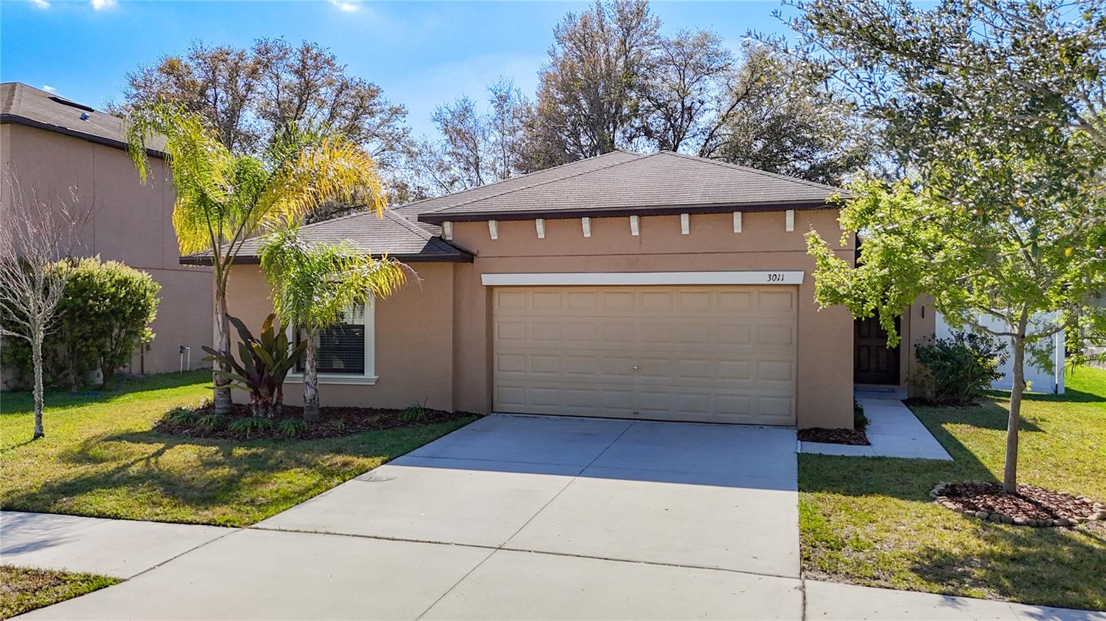 3011 MOULDEN HOLLOW DR, ZEPHYRHILLS, FL, 33540