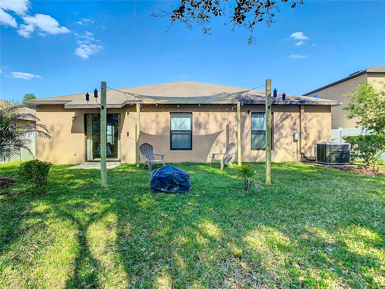 3011 MOULDEN HOLLOW DR, ZEPHYRHILLS, FL, 33540