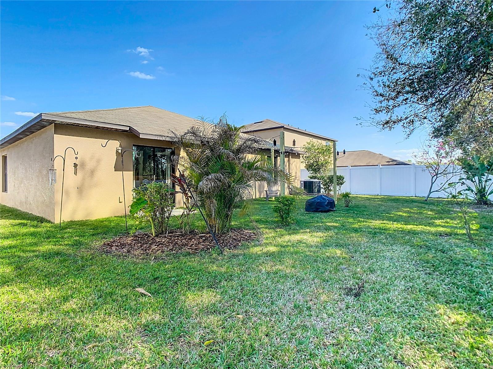 3011 MOULDEN HOLLOW DR, ZEPHYRHILLS, FL, 33540
