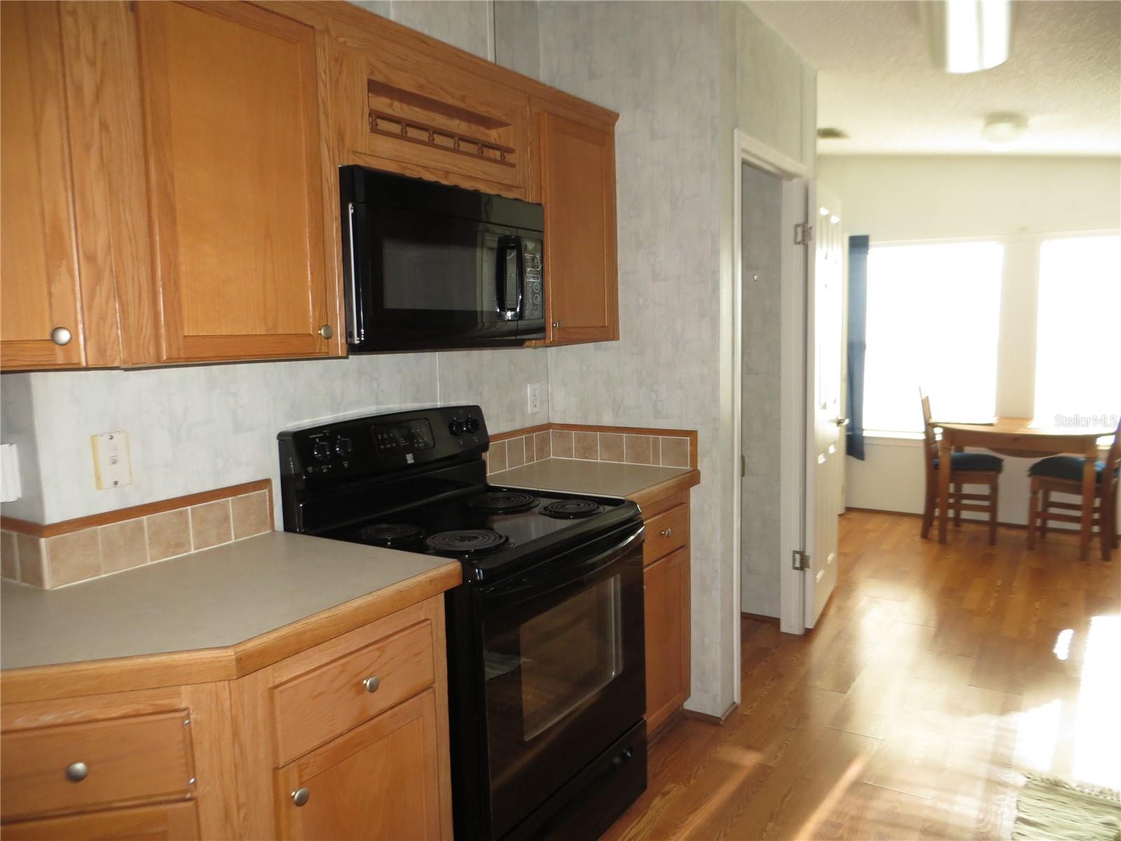 1000 KINGS HWY #4, PUNTA GORDA, FL, 33980