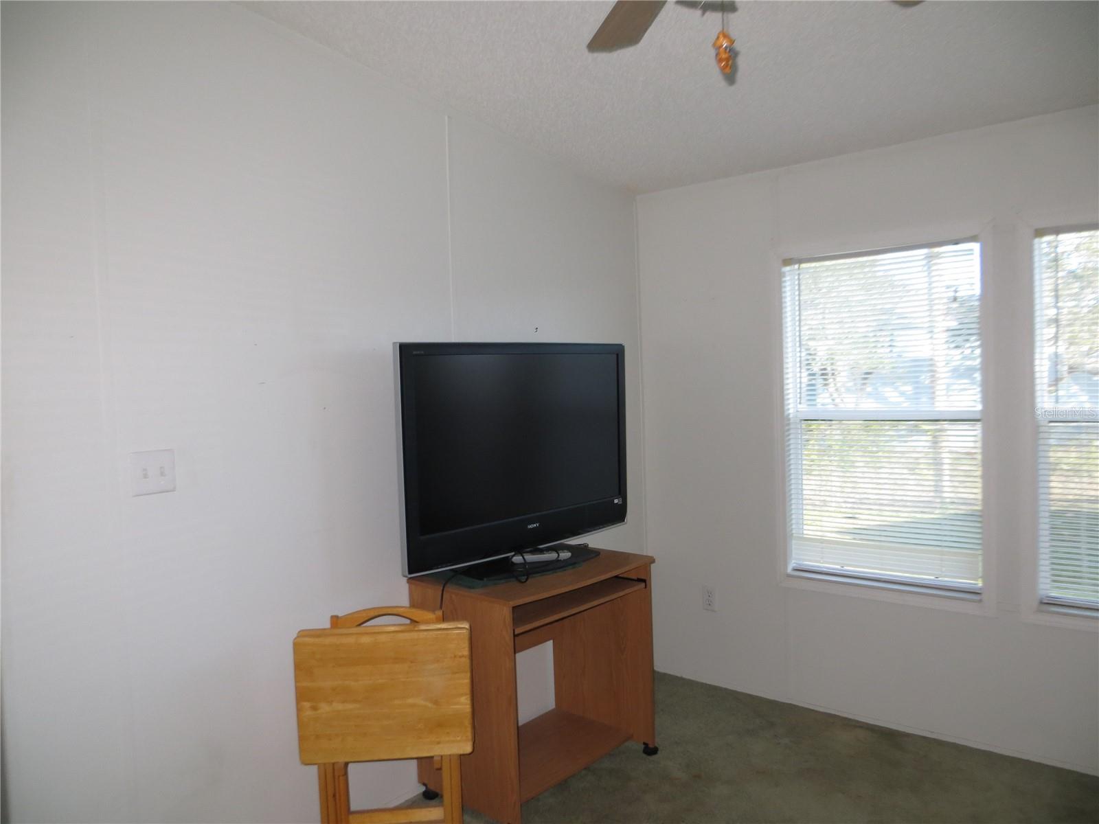 1000 KINGS HWY #4, PUNTA GORDA, FL, 33980