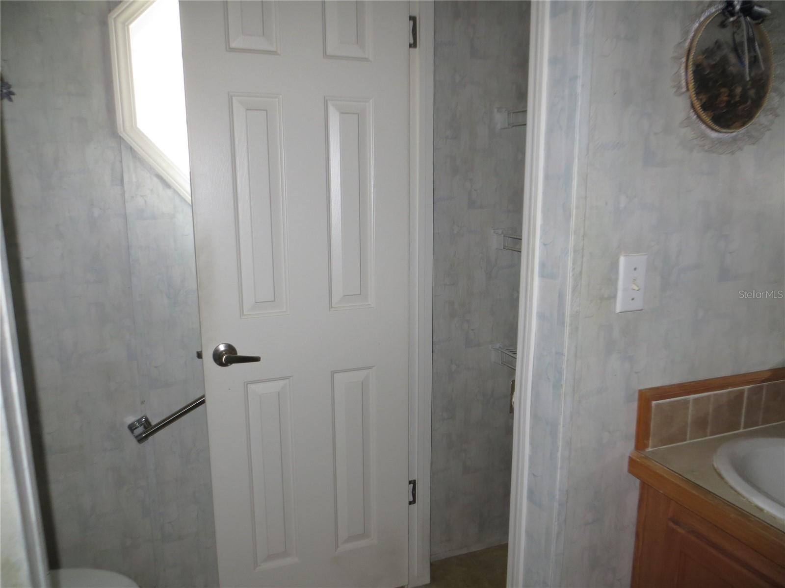 1000 KINGS HWY #4, PUNTA GORDA, FL, 33980