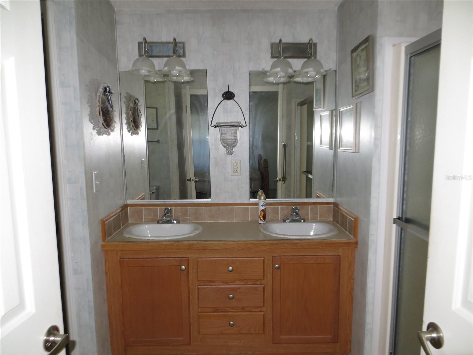 1000 KINGS HWY #4, PUNTA GORDA, FL, 33980