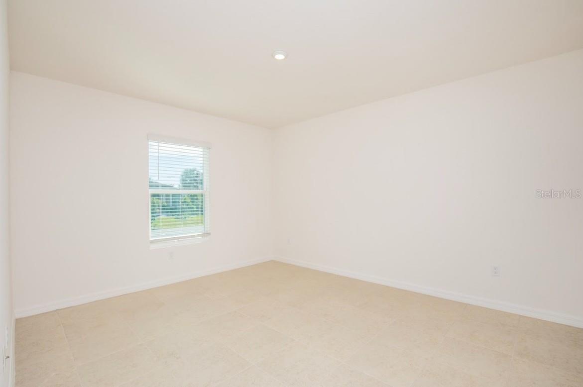 17384 ROBINSON AVE, PORT CHARLOTTE, FL, 33948