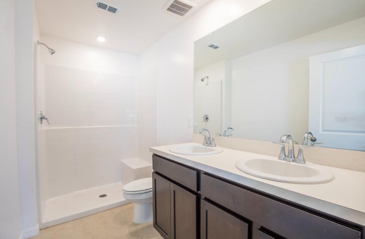 17384 ROBINSON AVE, PORT CHARLOTTE, FL, 33948
