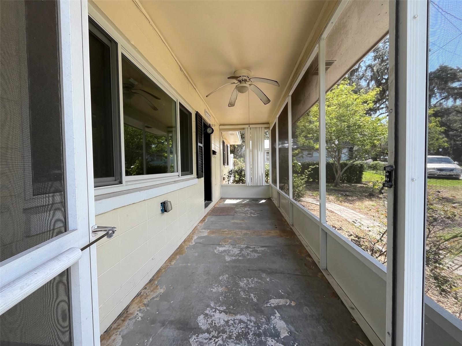 2510 WINONA AVE, LEESBURG, FL, 34748