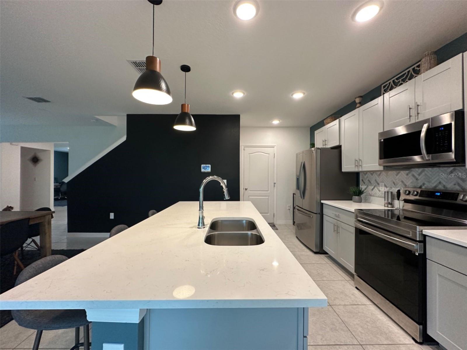 1401 ORLANDO CT, KISSIMMEE, FL, 34759