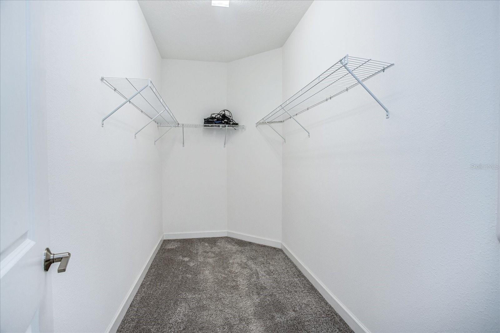 1068 QUAKER RIDGE LN, CHAMPIONS GATE, FL, 33896