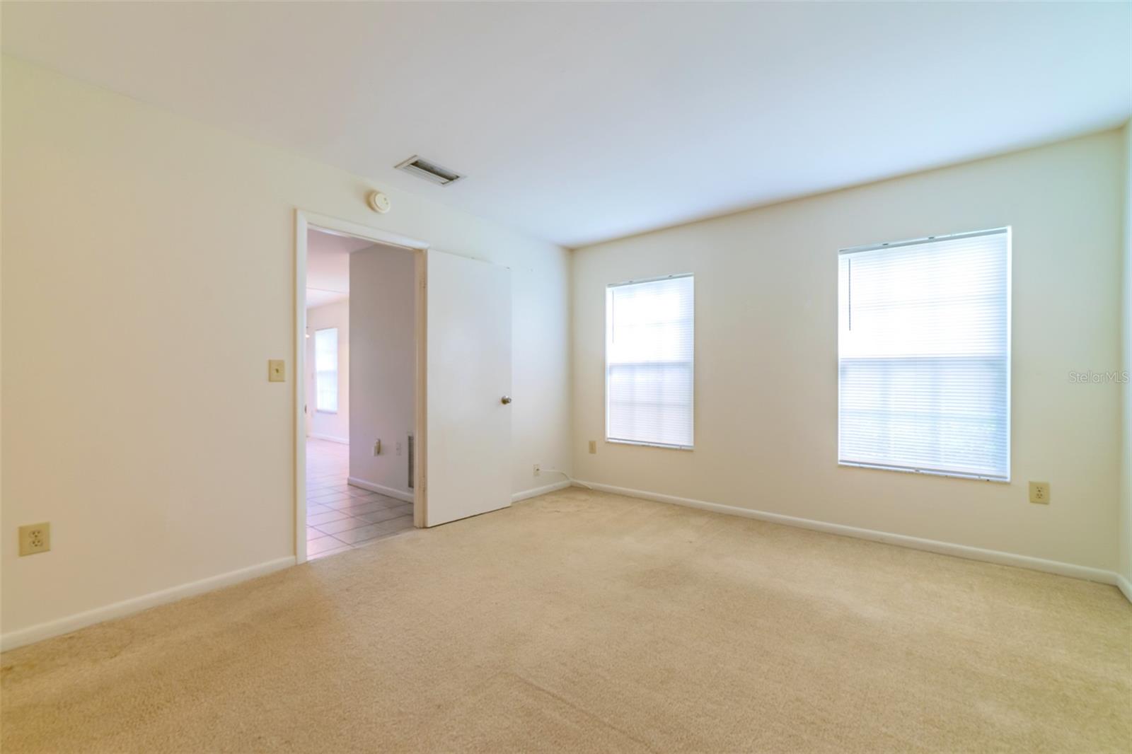 11728 RAINTREE DR, TEMPLE TERRACE, FL, 33617