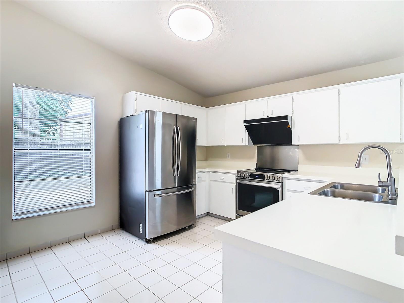 2906 WOODRUFF DR, ORLANDO, FL, 32837