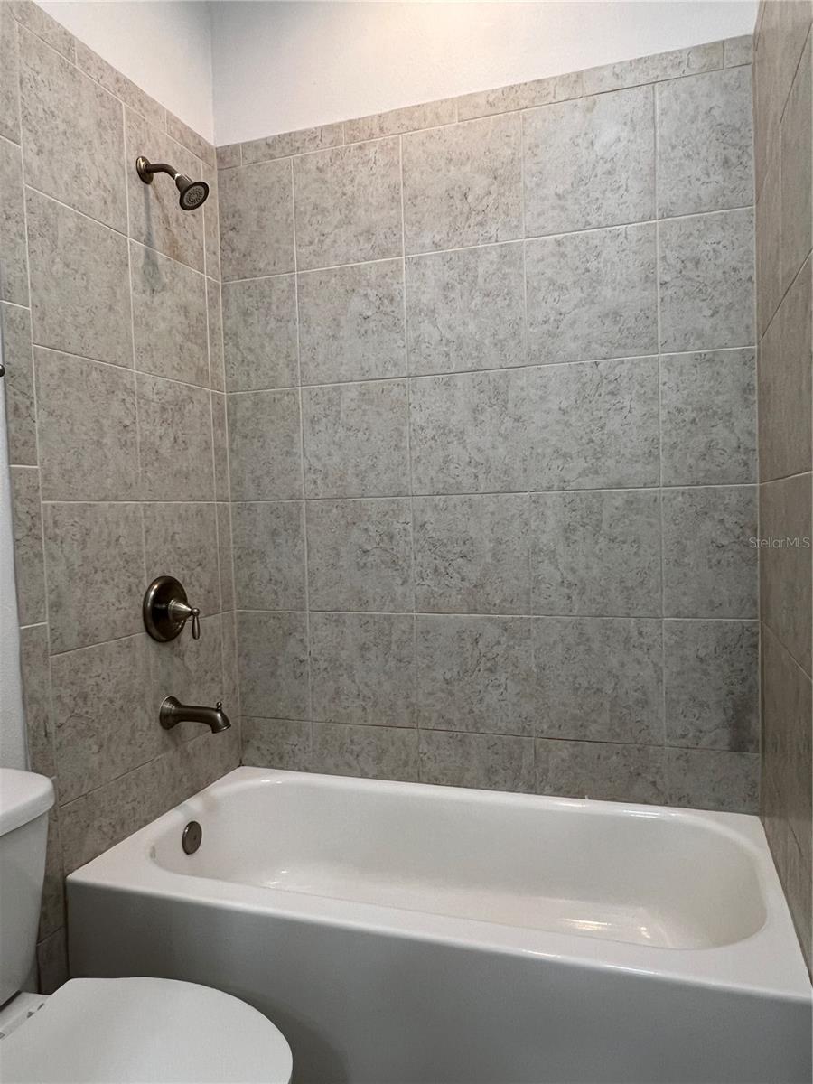 32652 COLDWATER CREEK LOOP, WESLEY CHAPEL, FL, 33545