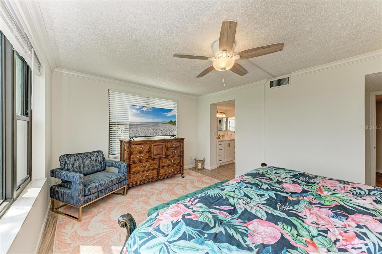 8735 MIDNIGHT PASS RD #107B, SARASOTA, FL, 34242